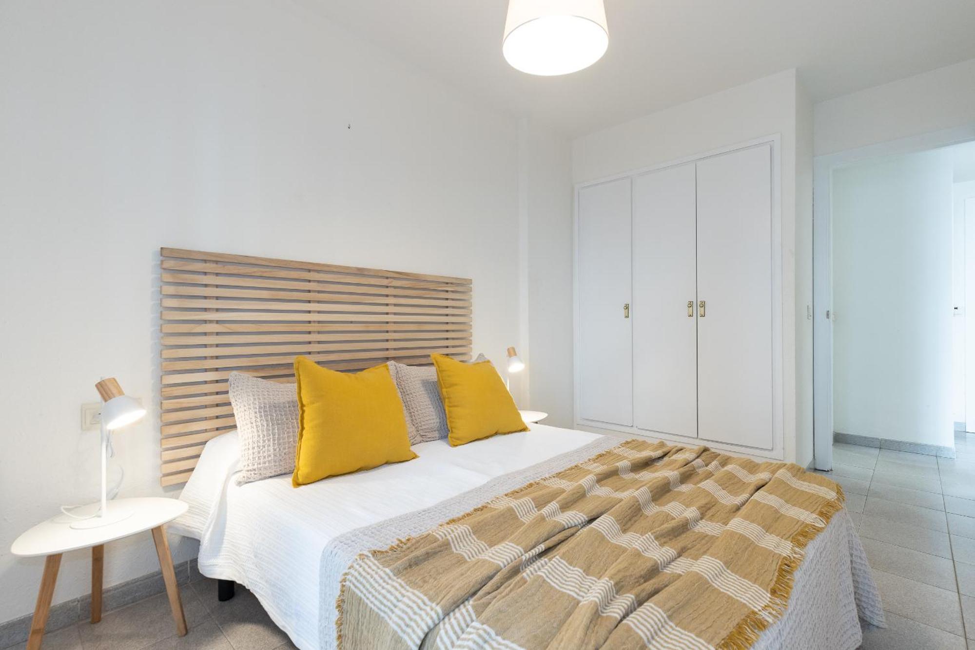 Uhc Apartamento Ruisenores Salou Bagian luar foto