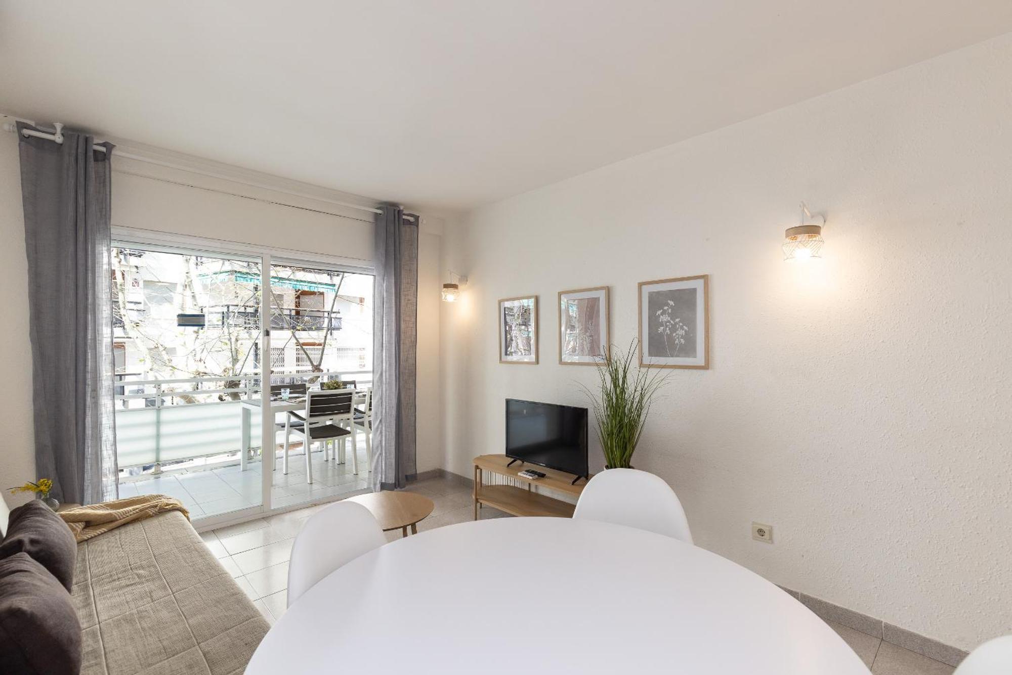 Uhc Apartamento Ruisenores Salou Bagian luar foto